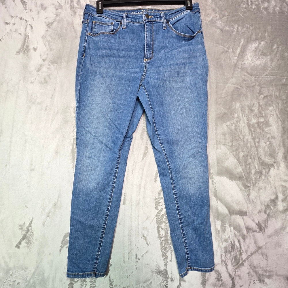 Universal Thread Womens High Rise Skinny Jeans Blue Medium Wash Size 14/32S